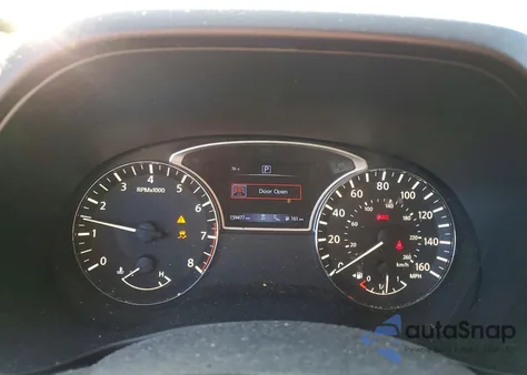 2019 Nissan Pathfinder S z USA, uszkodzony, nr VIN 5N1DR2MN8KC599817